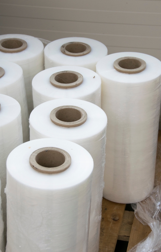 Extended Core Stretch Films
